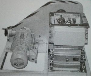 粉砕機付ロータリーバルブ